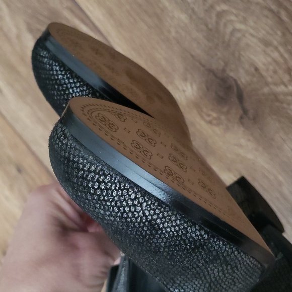 Isola Hayley Black Silver Metallic Soft Block Heel Woman Size 8.5 - Picture 7 of 9